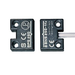 Schmersal 101131047 Magnetic Safety Sensor 10m Cable