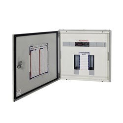 IPD DISTRIBUTION BOARD 18P IP40 GREY, 160A MAIN SWITCH E40L18T160