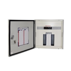 IPD DISTRIBUTION BOARD 24P IP40 GREY, 160A MAIN SWITCH E40L24T160