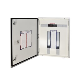 IPD DISTRIBUTION BOARD 36P IP40 GREY, 160A MAIN SWITCH E40L36T160