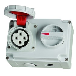 IPD EU67HSS416 Swtched Socket with Interlock 4 16A 400VAC/DC IP67 Polycarbonate PBT