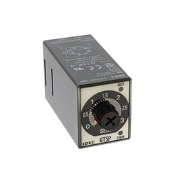 IDEC GT5P-N10SD12 ON Delay Timers 12V Pin Terminal