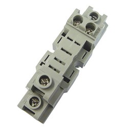 IDEC SH1B-05C Finger Safe DIN Rail Mount Socket 250V Screw Terminal DIN Rail Mount