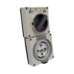 IPD W66SS440LB Switched Outlet 4 Round-Pin 3-Ph 40A 500VAC/DC IP66 Polycarbonate