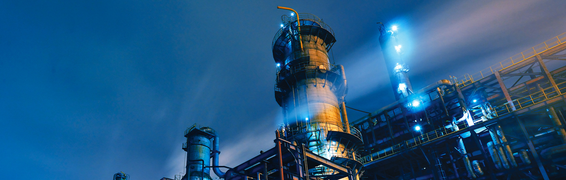 <p>IPD&rsquo;s Hazardous Area Lighting range delivers robust, compliant, and efficient illumination solutions for Zone 1 and Zone 2 classified environments. Designed for industrial applications, the range includes LED Emergency Luminaires, Flood Lights, Hand Lamps, Linear and Pendant Lighting, Tubular Fixtures, Portable Work Lights, and essential Lighting Accessories.</p>
<p>Engineered for safety and performance, these explosion-proof lights suit demanding mining, oil &amp; gas, and heavy industrial projects across Australia.</p>
<p></p>